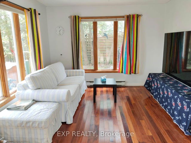 81 Scarborough Heights Boulevard