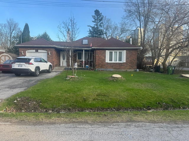 52 Lamont Avenue