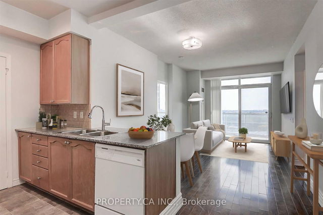 1314 - 83 Borough Drive