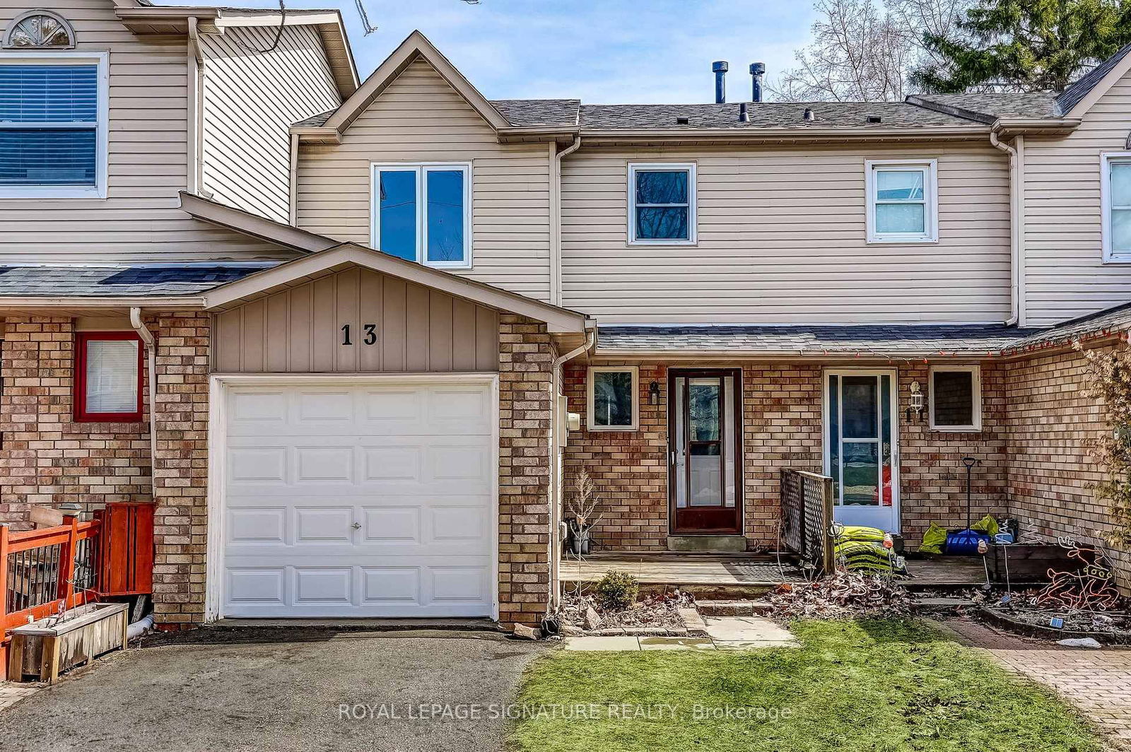 Property at 13 Hanning