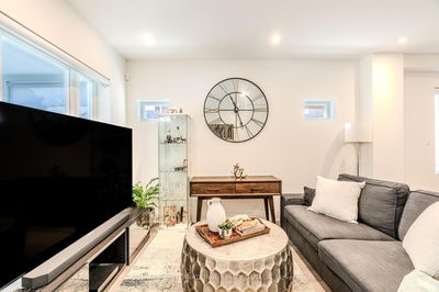26 Greenwood Ave, Toronto - Greenwood-Coxwell image-0-4
