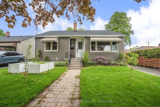 406 Gliddon Avenue