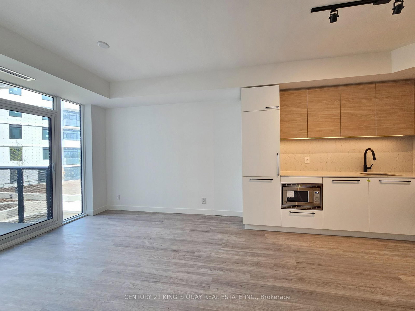 1050 Eastern Avenue, Unit 404 - Photo 9