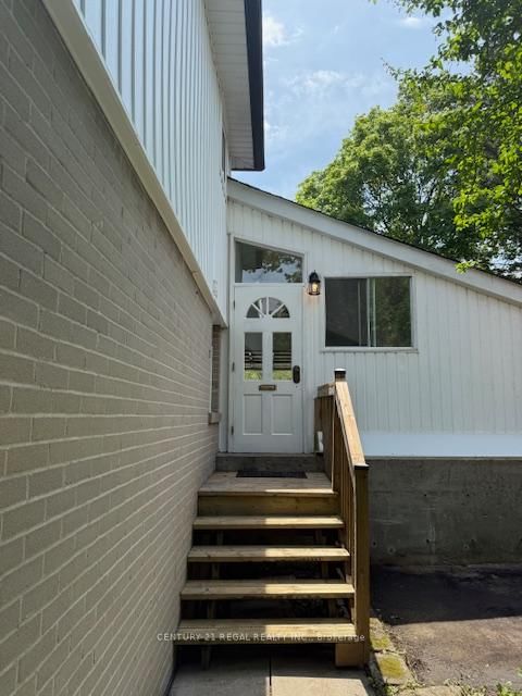 66 East Willow Gate