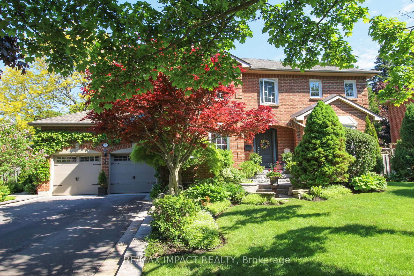 Property at 6 Longford