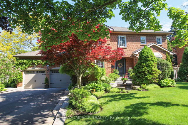 6 Longford Court