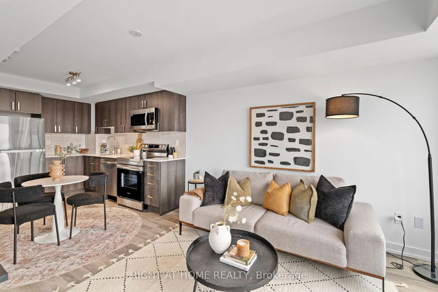 909 - 1435 Celebration Drive