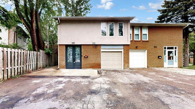 180 Alexmuir Boulevard