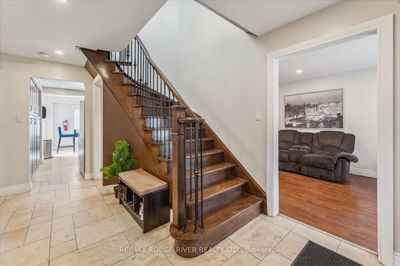 86 Knapton Ave, Ajax - Central image-0-3