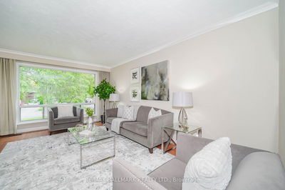 16 Packard Blvd, Toronto - Bendale image-0-4