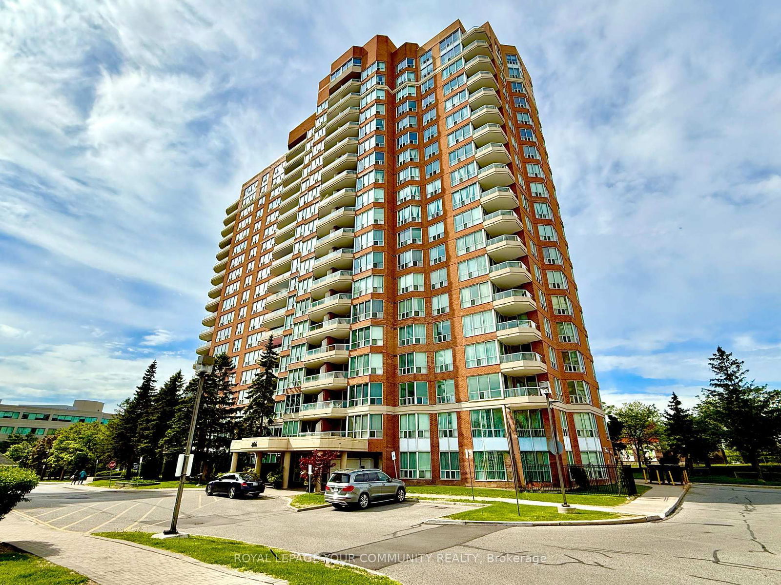 Condo for sale at 303-400 McLevin Avenue, Toronto, Malvern, M1B 5J4 - MLS: E12186891