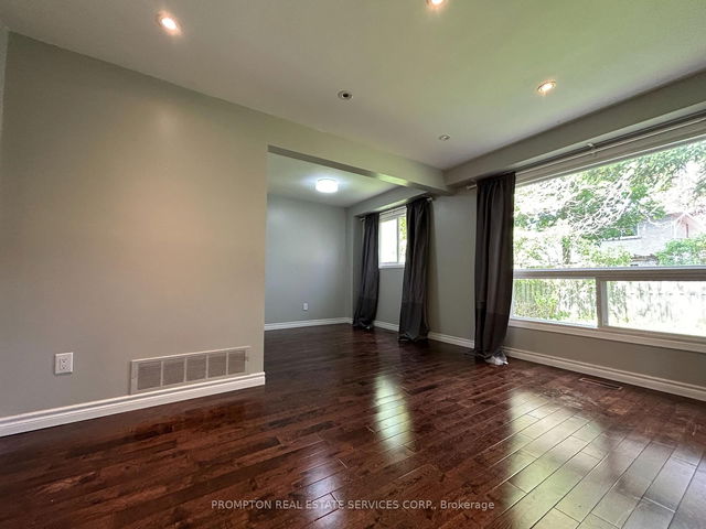 173 Winter Gardens Trail