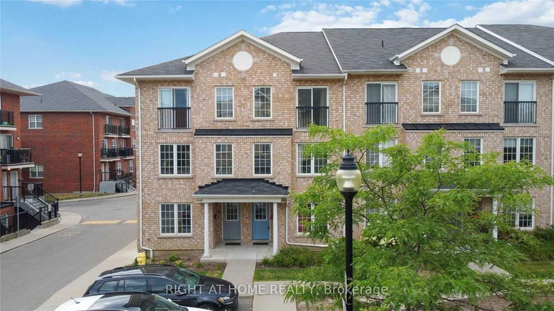 28 Strangford Lane, Toronto - Clairlea-Birchmount image-0-0