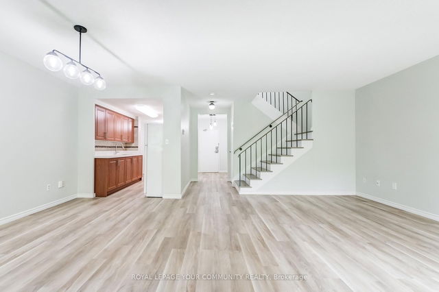 406 - 6 Crescent Town Road
