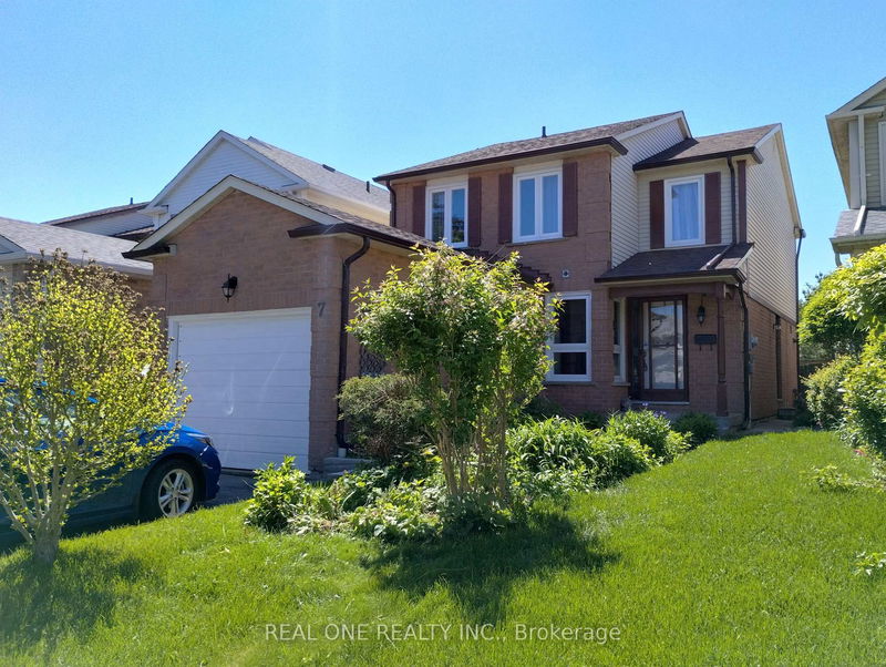 7 McCool Crt, Toronto - Milliken image-0-0