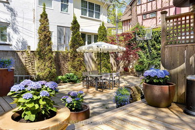 2 Park Ave, Toronto - The Beaches image-0-4