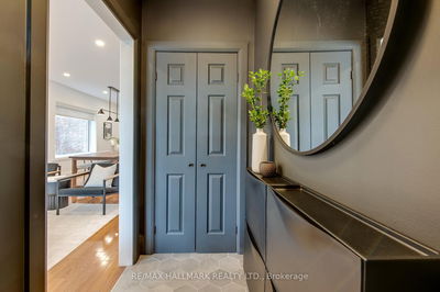 93 Wolverleigh Blvd, Toronto - Danforth image-0-1