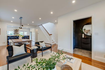 93 Wolverleigh Blvd, Toronto - Danforth image-0-3