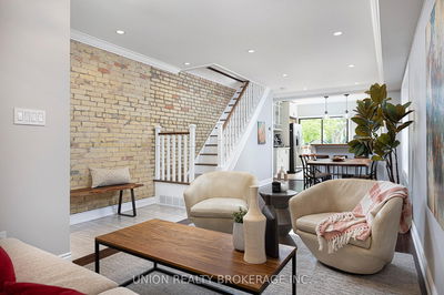 141 Bastedo Ave, Toronto - Woodbine Corridor image-0-4