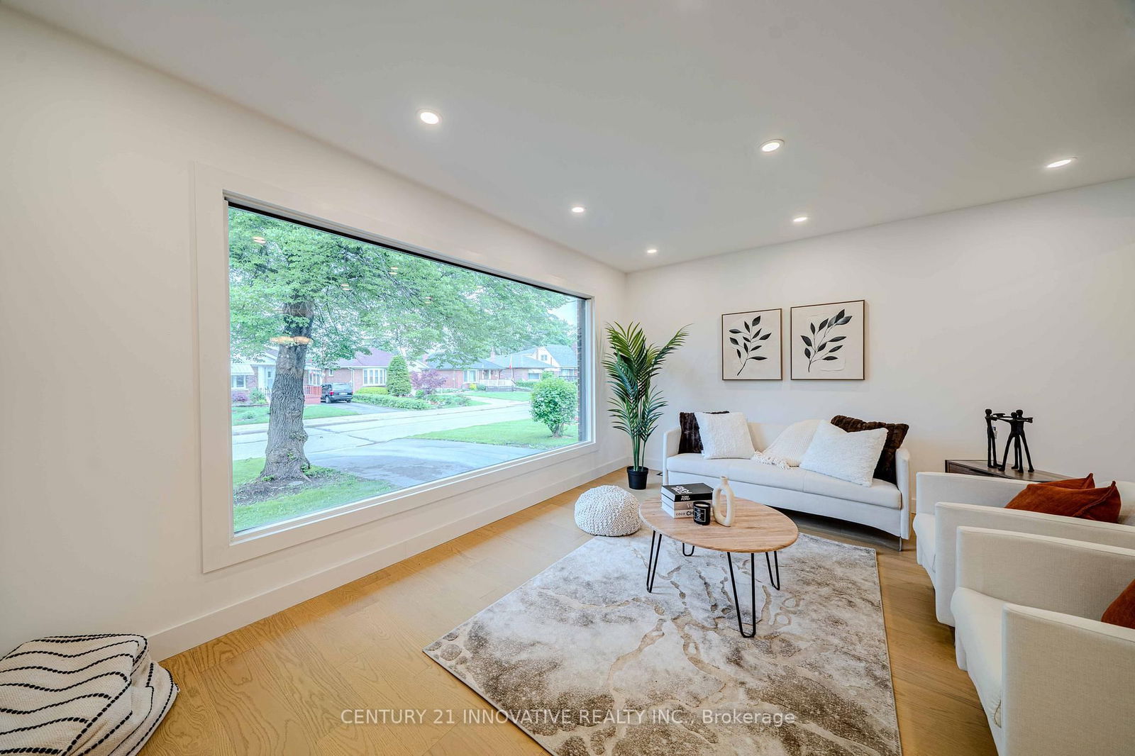 Detached House for sale at 94 Lynvalley Crescent, Toronto, Wexford-Maryvale, M1R 2V4 - MLS: E12189108