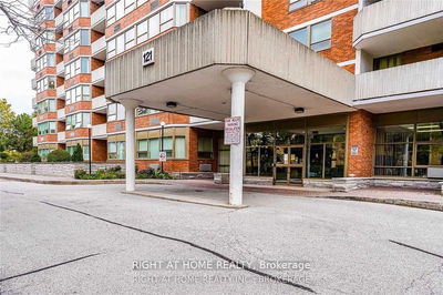 Unit 703 — 121 Ling Rd, Toronto - West Hill image-0-1