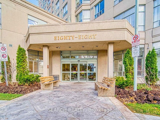 305 - 88 Corporate Drive
