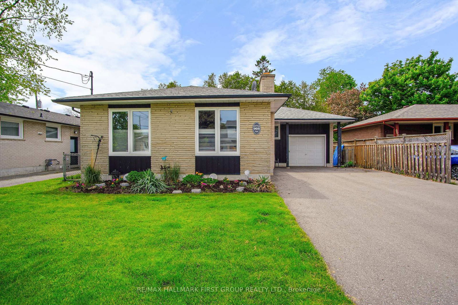 Property at 905 Marinet