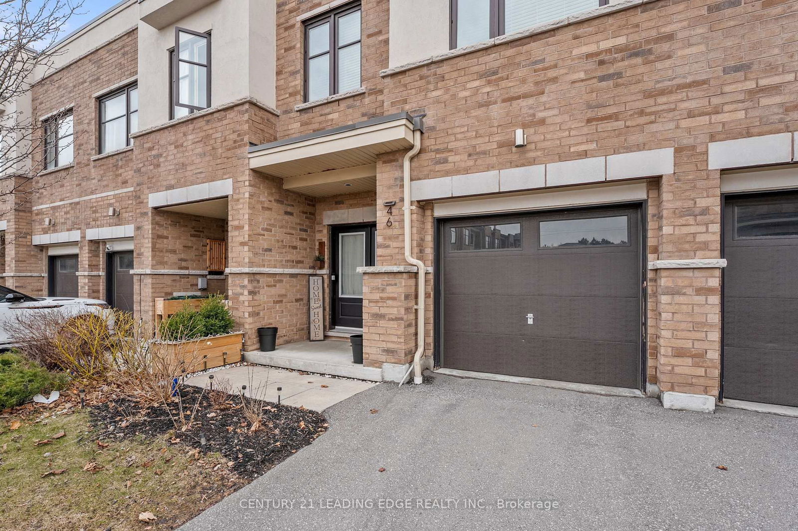 Property at 46 JERSEYVILLE