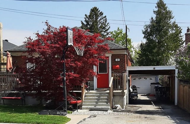 52 Ellendale Drive