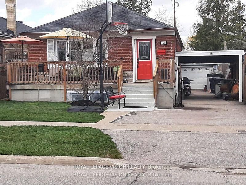 Detached House for sale at 52 Ellendale Drive, Toronto, Dorset Park, M1P 1N5 - MLS: E12189987