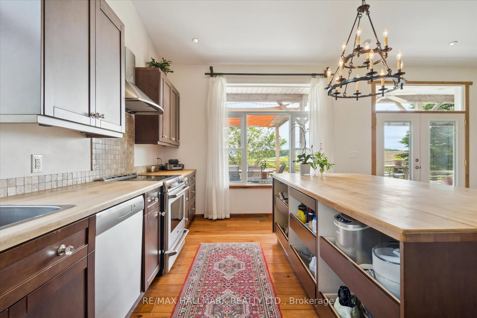 Listing Image 15