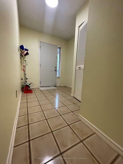 58 Carl Cres, Toronto - Steeles image-0-2