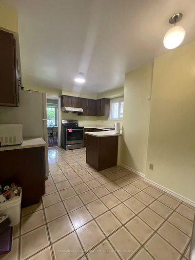 58 Carl Cres, Toronto - Steeles image-0-3