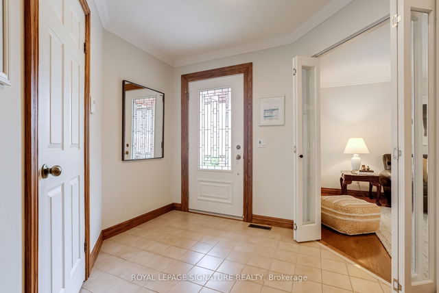 16 Greybeaver Trail