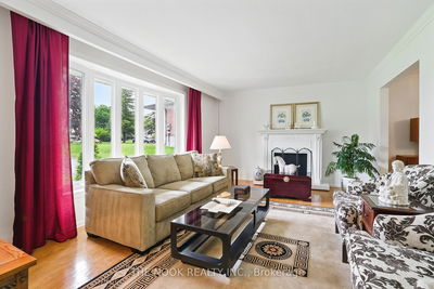 14 Carwin Cres, Ajax - Central West image-0-4