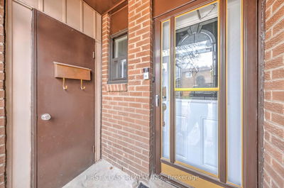 Unit 112 — 106 Chester Le Blvd, Toronto - L'Amoreaux image-0-4