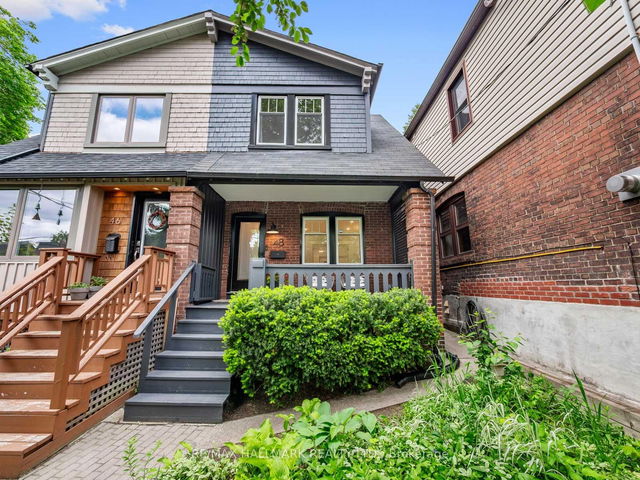 48 Millbrook Crescent