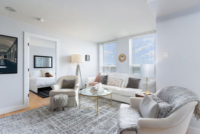 Unit 1004 — 330 Mccowan Rd, Toronto - Eglinton East image-0-3