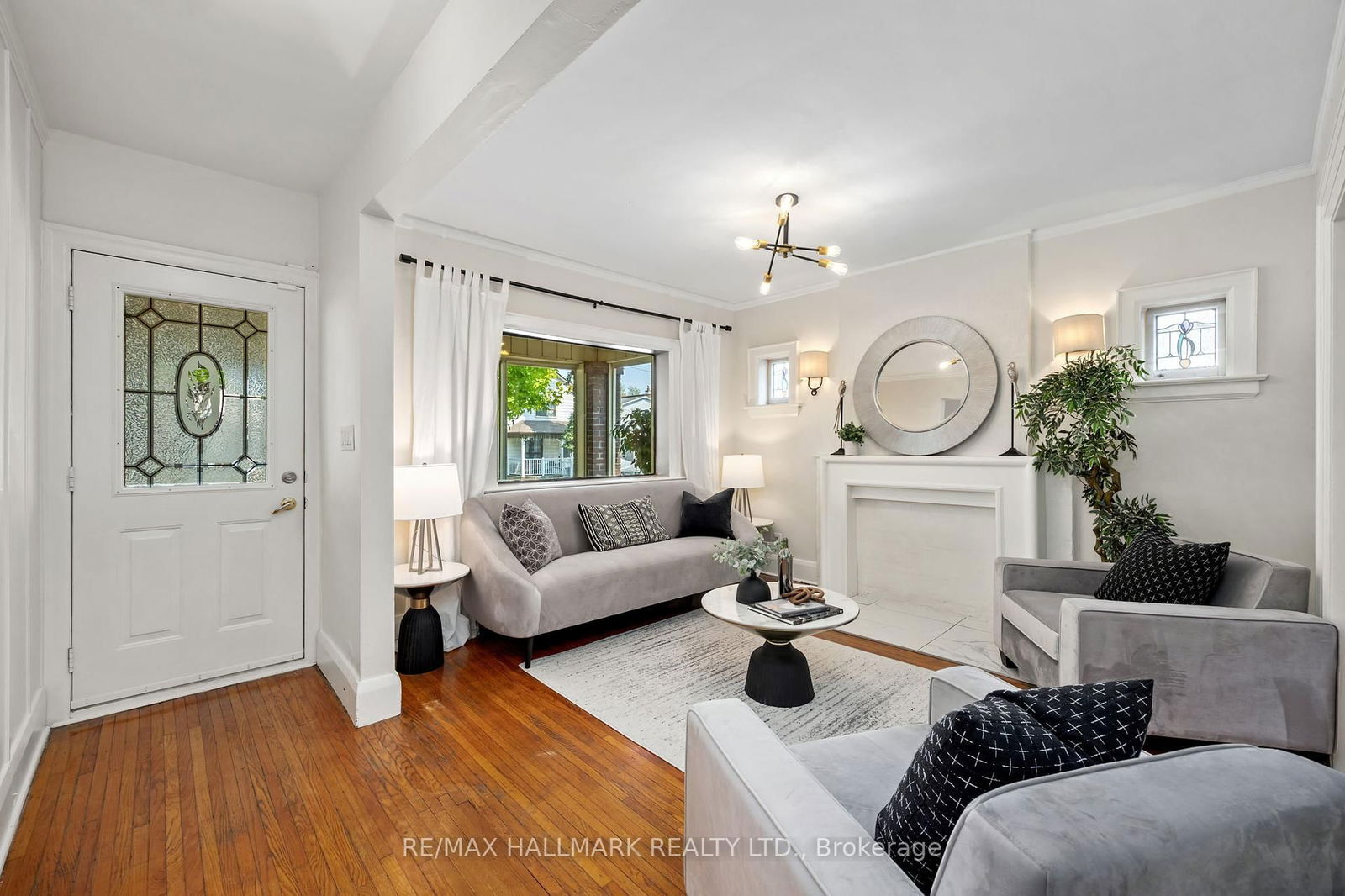 Detached House for sale at 76 South Woodrow Boulevard, Toronto, Birchcliffe-Cliffside, M1N 3L6 - MLS: E12192528