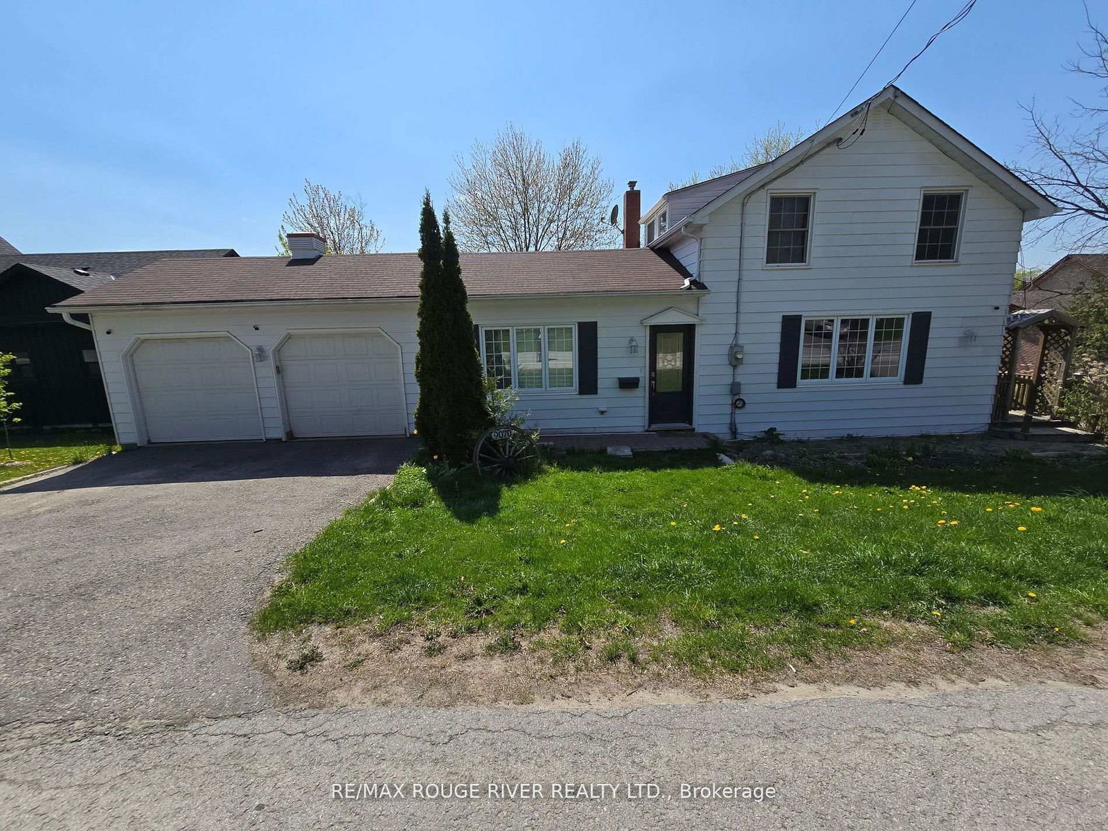 Property at 9070 Ashburn