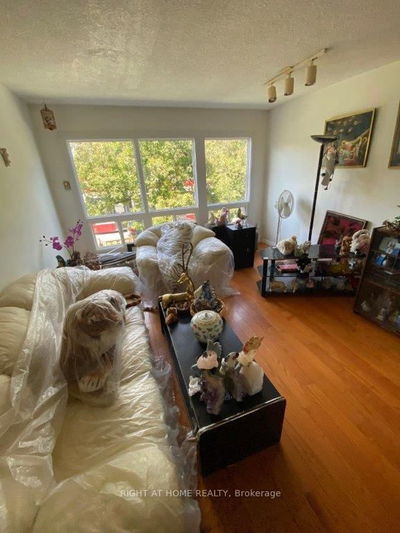 Unit 5 — 1209 Queen St, Toronto - South Riverdale image-0-4