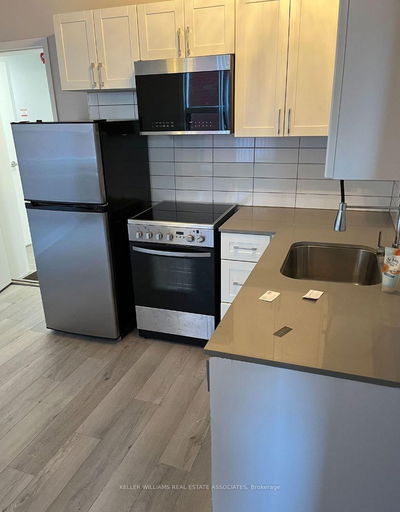 Unit 204 — 53 Dawes Rd, Toronto - East End-Danforth image-0-3