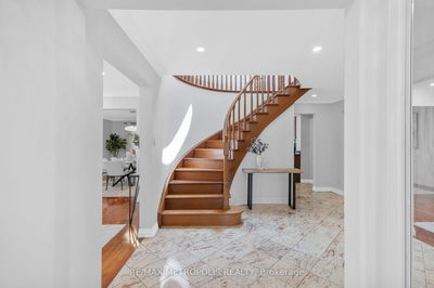 267 Ingleton Blvd, Toronto - Milliken image-0-3