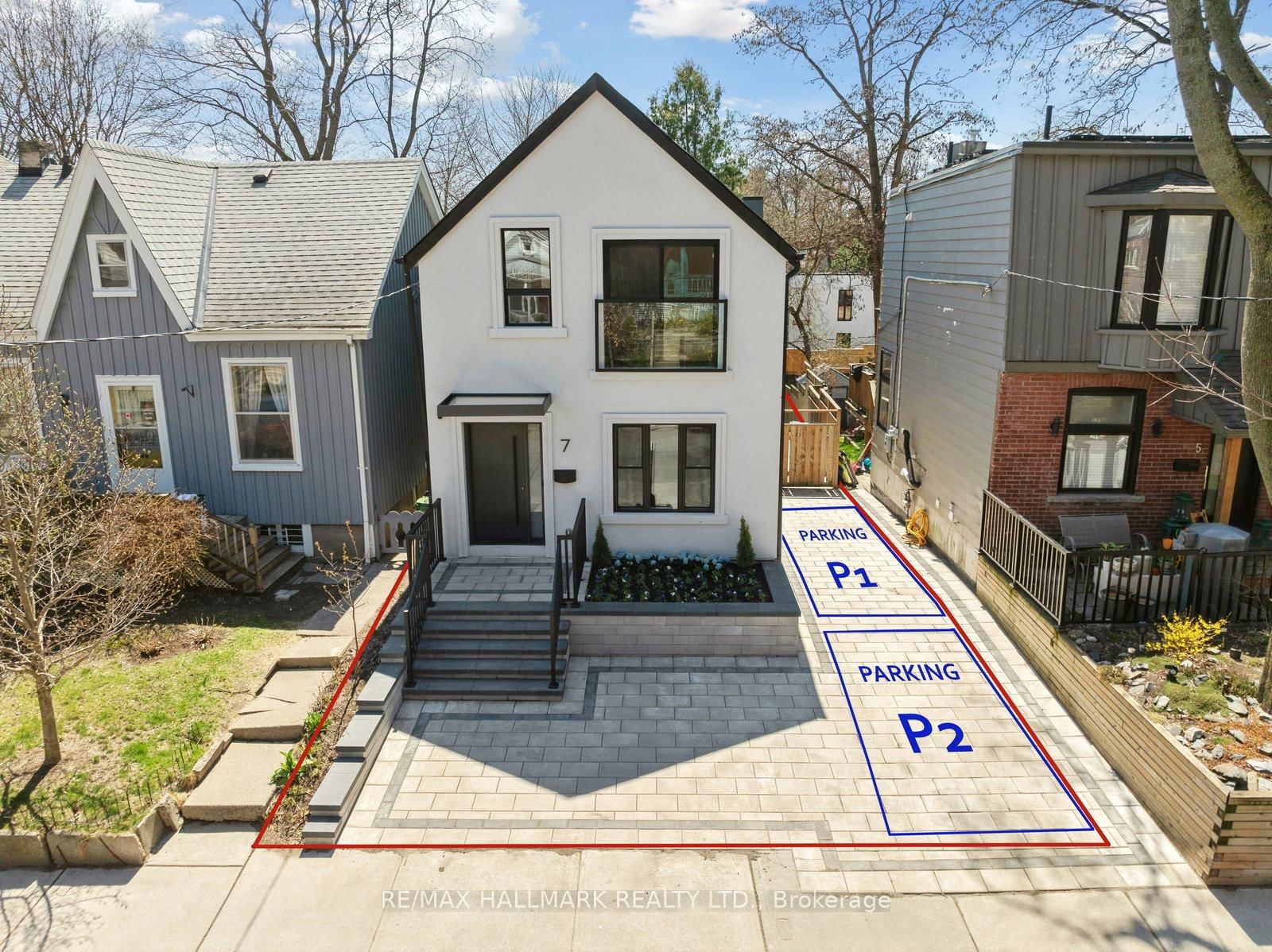 Detached House for sale at 7 Ivy Avenue, Toronto, South Riverdale, M4L 2H6 - MLS: E12193544