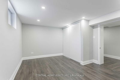Unit Bsmt — 2 Kingsmere Cres, Toronto - Scarborough Village image-0-2