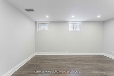 Unit Bsmt — 2 Kingsmere Cres, Toronto - Scarborough Village image-0-3