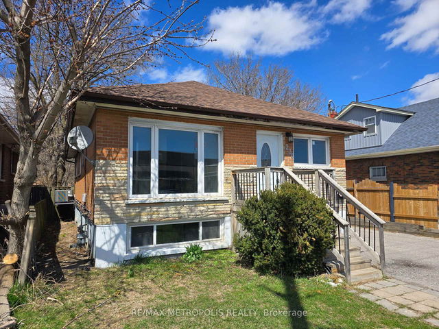 MAIN - 238 Toronto Avenue