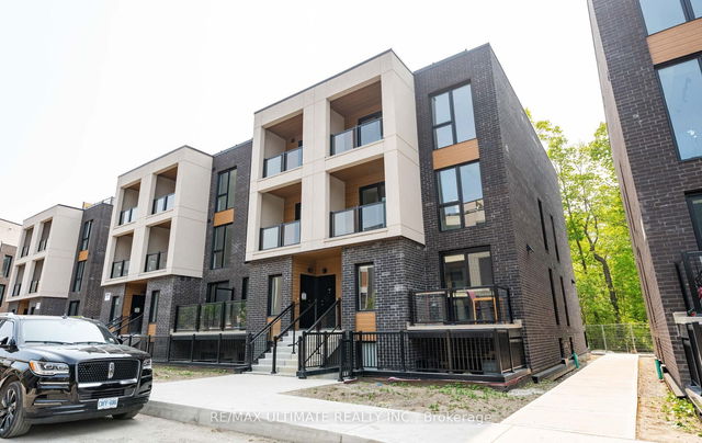 Blk D, Unit 8 - 172 Clonmore Drive