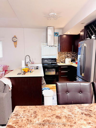 41 Patterson Ave, Toronto - Oakridge image-0-2
