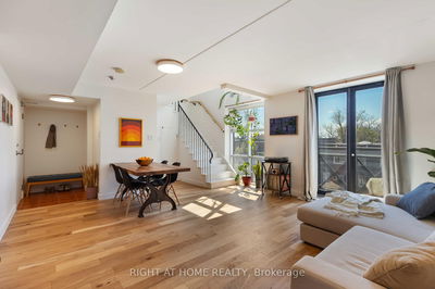 Unit 202 — 214 Main St, Toronto - East End-Danforth image-0-2